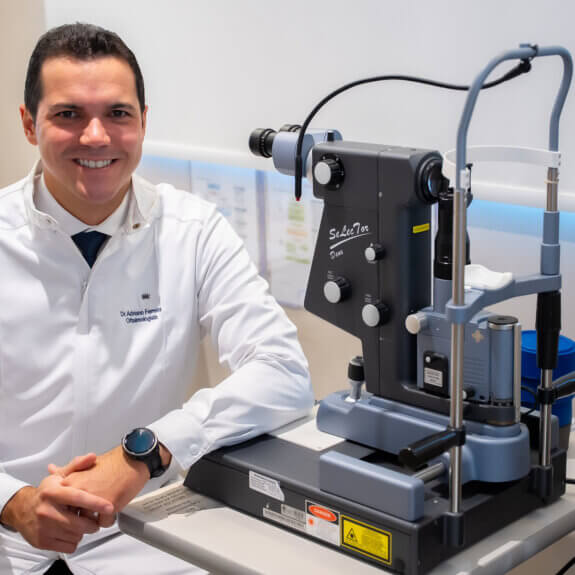 YAG Laser agora na Clínica Retina SP